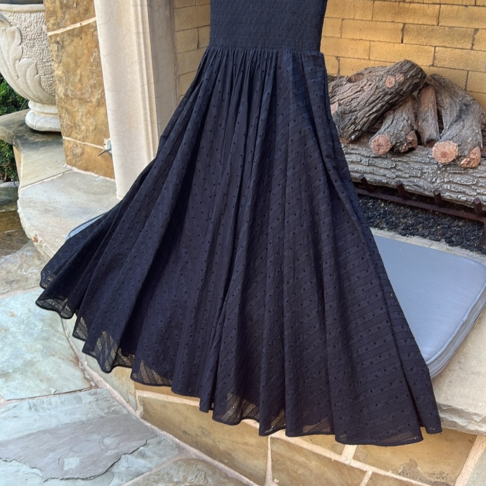 Tory Burch Black Pleated V-Neck Midi Dress - Picture 7 of 8